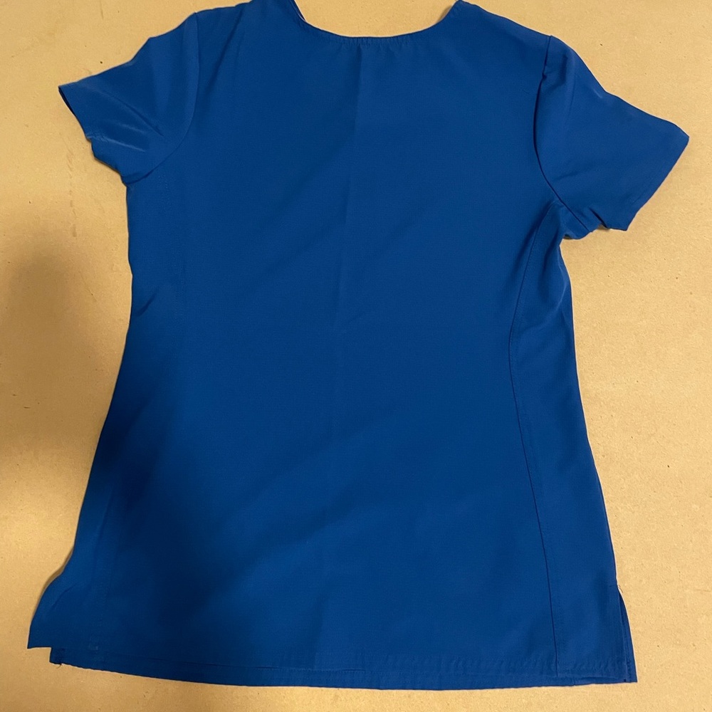Nursing scrub top